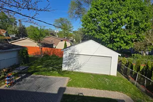1407 N Oak Ave, Round Lake Beach, IL 60073 - Photo 3