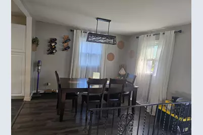 1407 N Oak Avenue, Round Lake Beach, IL 60073 - Photo 5