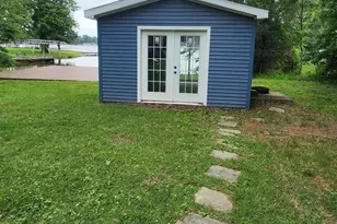 7021 N Mesa Lake Dr, Mount Carroll, IL 62863 - Photo 17