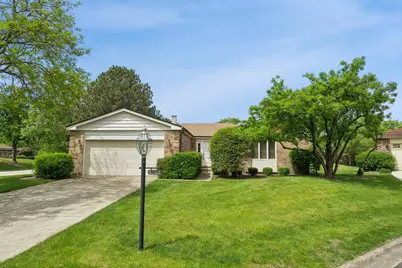 4568 Lindenwood Lane, Northbrook, IL 60062 - Photo 1