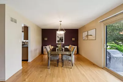 4568 Lindenwood Lane, Northbrook, IL 60062 - Photo 3