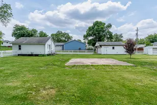 815 7th St, Colona, IL 61241 - Photo 13