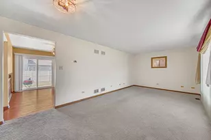 20124 Dolphin Ave, Lynwood, IL 60411 - Photo 5