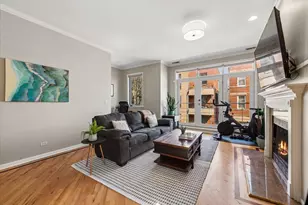 1517 W Fry St, Chicago, IL 60642 - Photo 3