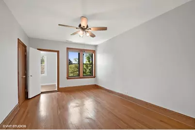 2717 W Argyle Street #2, Chicago, IL 60625 - Photo 13