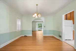2925 W Greenleaf Ave, Chicago, IL 60645 - Photo 7