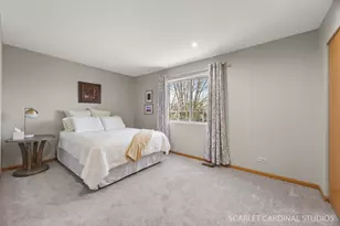 94 Townsend Cir, Naperville, IL 60565 - Photo 17