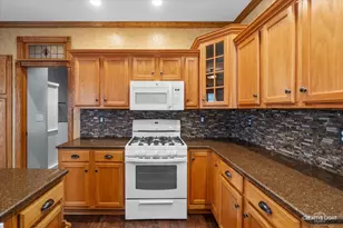 1267 Red Fox Cir, Sandwich, IL 60548 - Photo 13