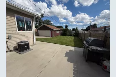 6507 W 41st Street, Stickney, IL 60402 - Photo 21