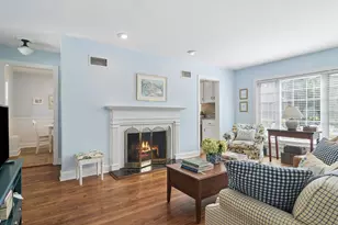 410 N Dryden Pl, Arlington Heights, IL 60004 - Photo 5