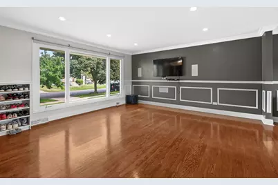 9632 Kilpatrick Avenue, Oak Lawn, IL 60453 - Photo 3