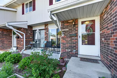 1650 Castbourne Court, Wheaton, IL 60189 - Photo 5