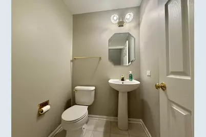 11S457 Rachael Court, Willowbrook, IL 60527 - Photo 7