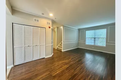 11S457 Rachael Court, Willowbrook, IL 60527 - Photo 3