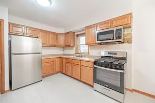 5028 S Laporte Ave, Chicago, IL 60638 - Photo 3