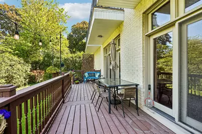 6843 N Kilpatrick Avenue, Lincolnwood, IL 60712 - Photo 49