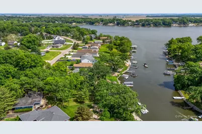 368 Holiday Drive, Lake Holiday, IL 60552 - Photo 9