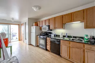 6711 N Sheridan Rd, Chicago, IL 60626 - Photo 3