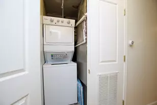 6711 N Sheridan Rd, Chicago, IL 60626 - Photo 21