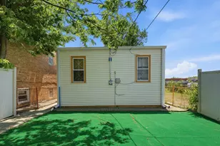7420 W 64th Pl, Summit, IL 60501 - Photo 13