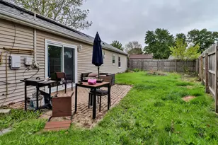 10147 W 151st St, Orland Park, IL 60462 - Photo 5