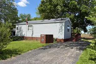 2795 E 28th Rd Lot 1311, Seneca, IL 61360 - Photo 1