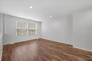 2415 Emily Ln, Elgin, IL 60124 - Photo 5