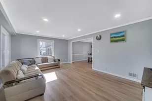 1623 W Bray Ct, Arlington Heights, IL 60005 - Photo 3