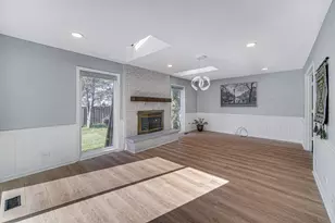 1623 W Bray Ct, Arlington Heights, IL 60005 - Photo 13