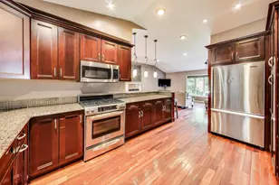 32362 N Pine Ave, Grayslake, IL 60030 - Photo 17