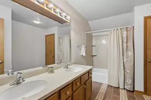 3517 Turnberry Dr, McHenry, IL 60050 - Photo 13