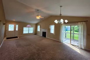 1214 Swallow St, Rock Falls, IL 61071 - Photo 3