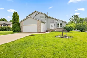 5301 Whisper Meadow Ct, Plainfield, IL 60586 - Photo 1