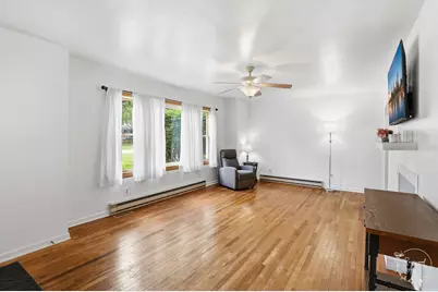 602 E 2nd Street, Gilman, IL 60938 - Photo 7