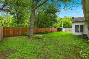 602 E 2nd St, Gilman, IL 60938 - Photo 33