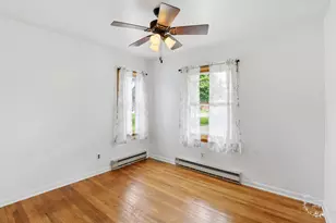 602 E 2nd St, Gilman, IL 60938 - Photo 9