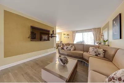 1500 Harbour Drive #4Q, Wheeling, IL 60090 - Photo 9