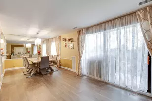1500 Harbour Dr, Wheeling, IL 60090 - Photo 13