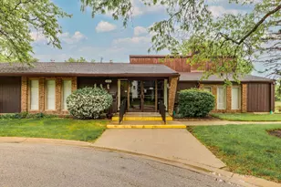 1500 Harbour Dr, Wheeling, IL 60090 - Photo 33