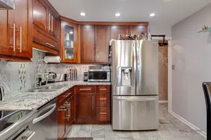 1500 Harbour Dr, Wheeling, IL 60090 - Photo 15
