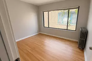 8146 S Maryland Ave, Chicago, IL 60619 - Photo 3