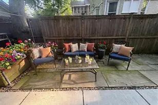 1009 Greenleaf St, Evanston, IL 60202 - Photo 11