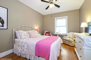 1009 Greenleaf St, Evanston, IL 60202 - Photo 9