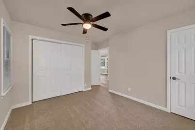 11660 S Harry J Rogowski Drive, Merrionette Park, IL 60803 - Photo 23