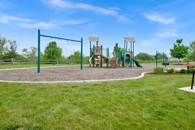 2867 Kessler Drive, Mundelein, IL 60060 - Photo 5