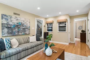 501 N Douglas Ave, Arlington Heights, IL 60004 - Photo 5