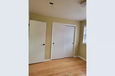 1725 Howard Avenue W #201, Des Plaines, IL 60018 - Photo 9