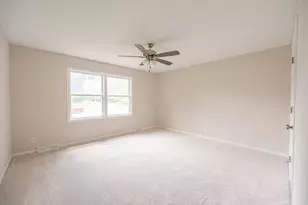 25061 S Canal St, Channahon, IL 60410 - Photo 5