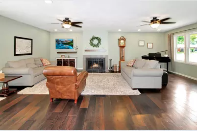 200 Inwood Drive, Joliet, IL 60435 - Photo 3