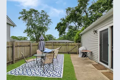 200 Inwood Drive, Joliet, IL 60435 - Photo 17